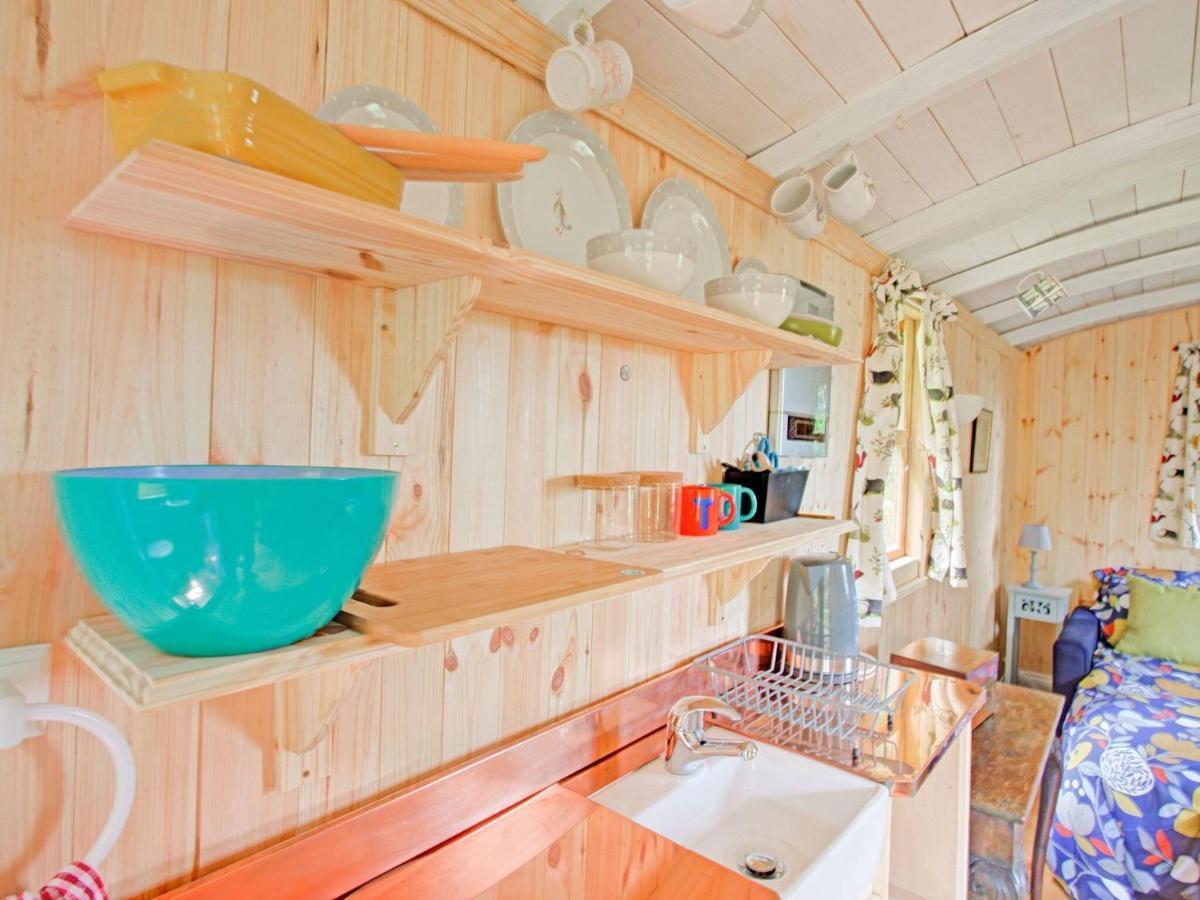 Hill View Holiday Home With Garden Taunton Zimmer foto